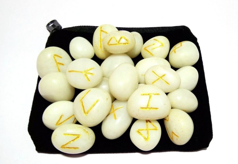 Snow Quartz Rune Set - Image 8