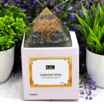 Blue Sapphire Orgonite Pyramid - Image 4