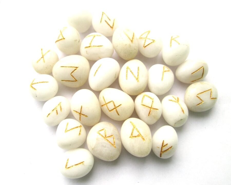 Snow Quartz Rune Set - Image 2